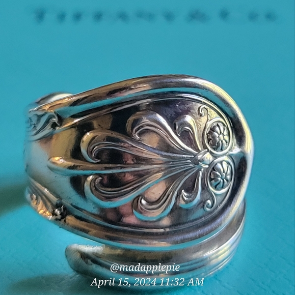 1870 Tiffany & Co. Saratoga Spoon Ring Sterling Silver Luxury Vintage Celeb #2 - Picture 4 of 17